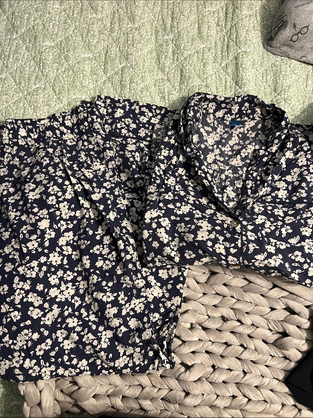 Old Navy Lemon Print Short Pajama Set - Yellow & Green - Picture 2 of 4